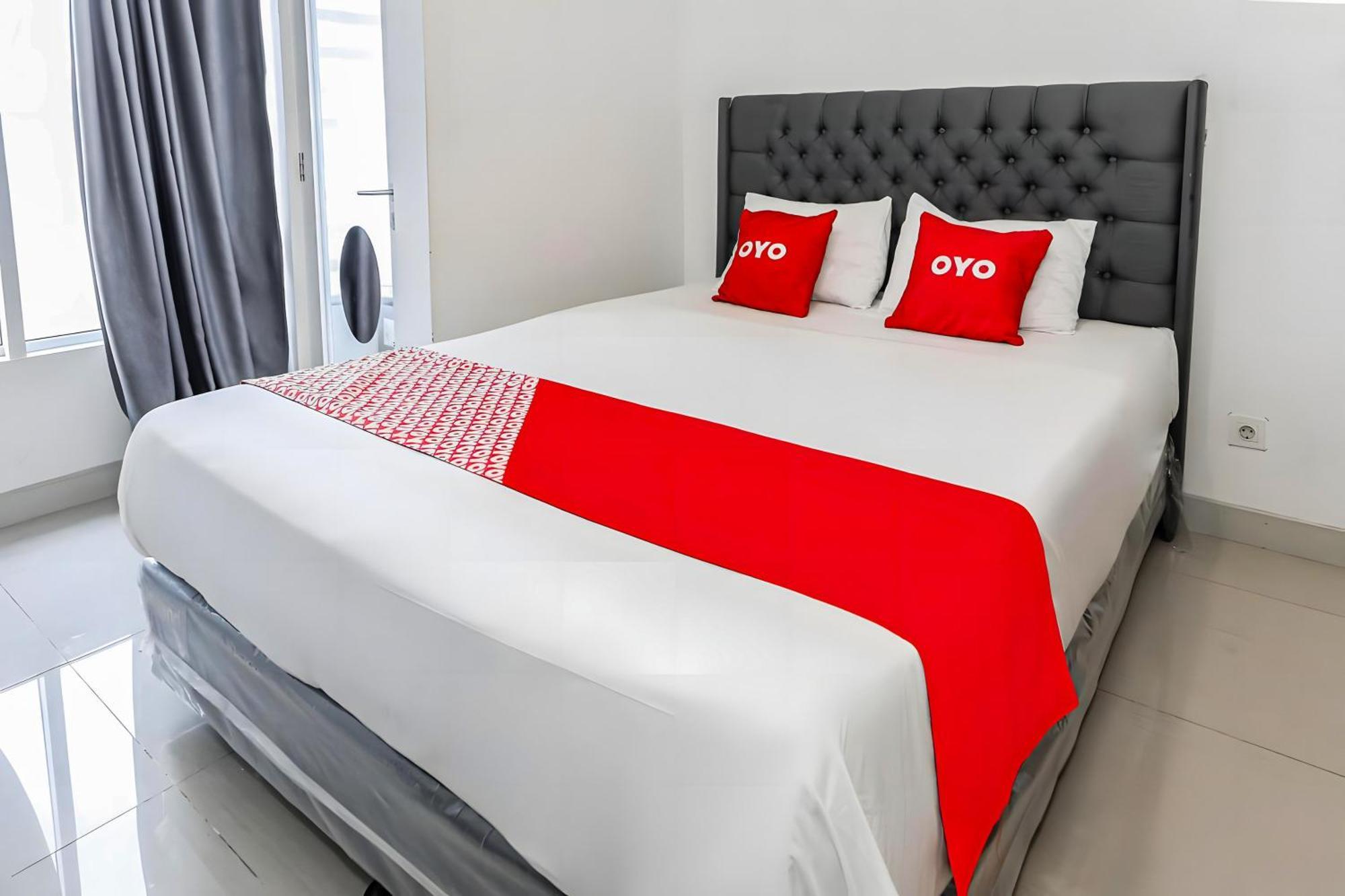 Hotel Oyo 93703 F88 Bekasi Exterior foto