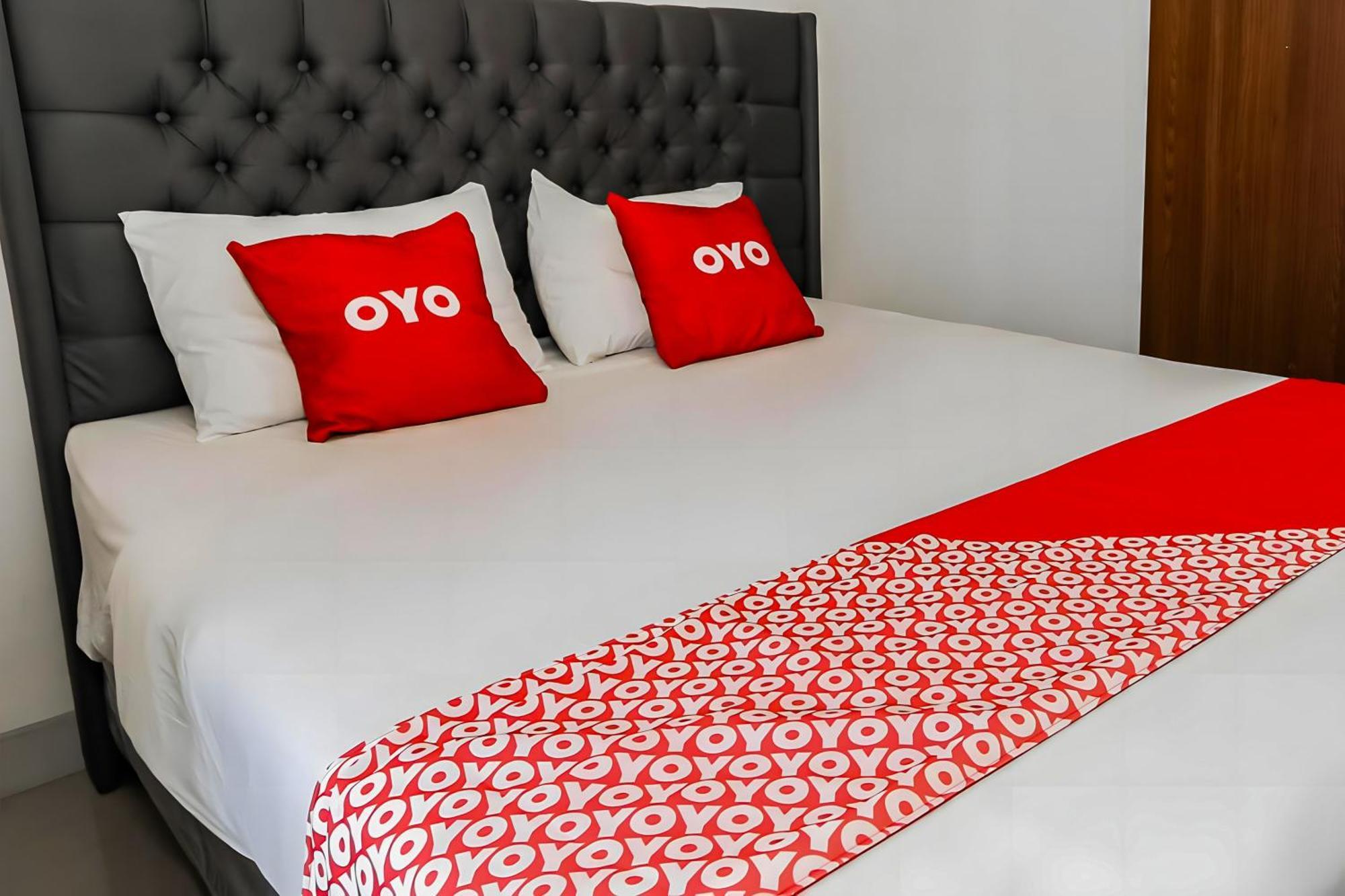 Hotel Oyo 93703 F88 Bekasi Exterior foto